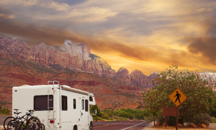 Family Holiday Fun: How to Choose Between Different Types of RVs